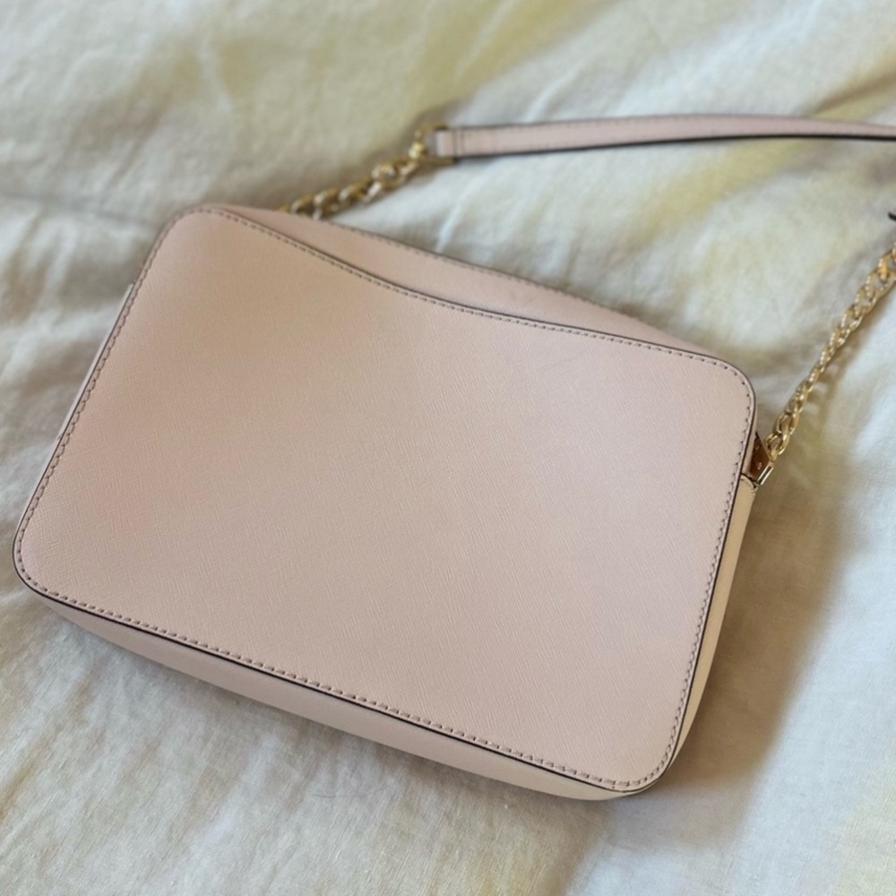 Michael Kors Jet Set Leather Crossbody Bag - Picture 2 of 7
